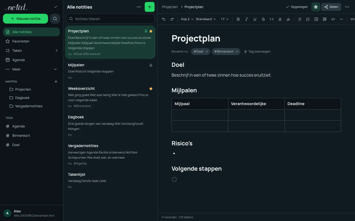 De noted.-editor met een geopende notitie naast de mappenlijst
